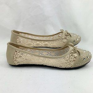 Amy Women's Embellished Lace-Panel Flats